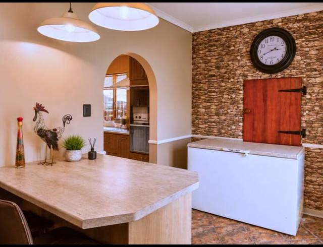 4 BEDROOM HOUSE FOR SALE IN HEIDERAND